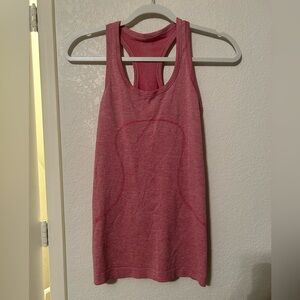 Lululemon Swiftly Tech tank
